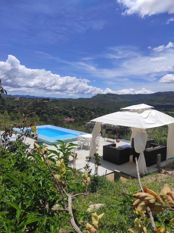 Casa De Maitreya - Piscina, Ar Condicionado Hotel Alto Paraíso de Goiás Kültér fotó